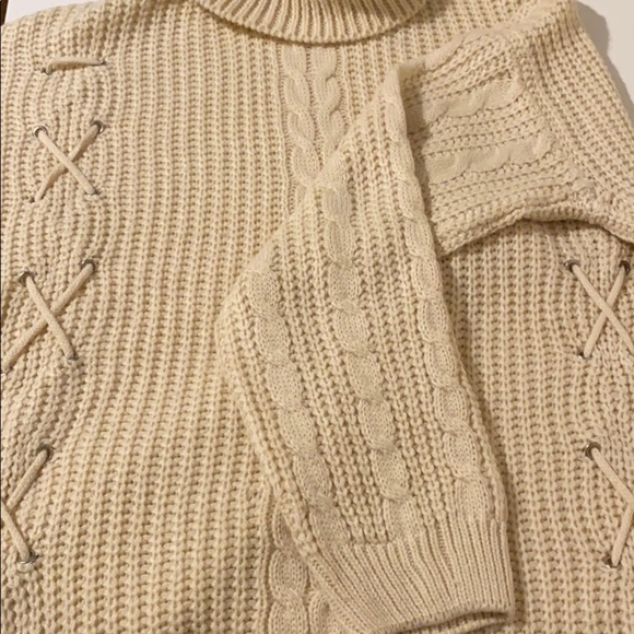 Turtleneck Sweater - Picture 3 of 7